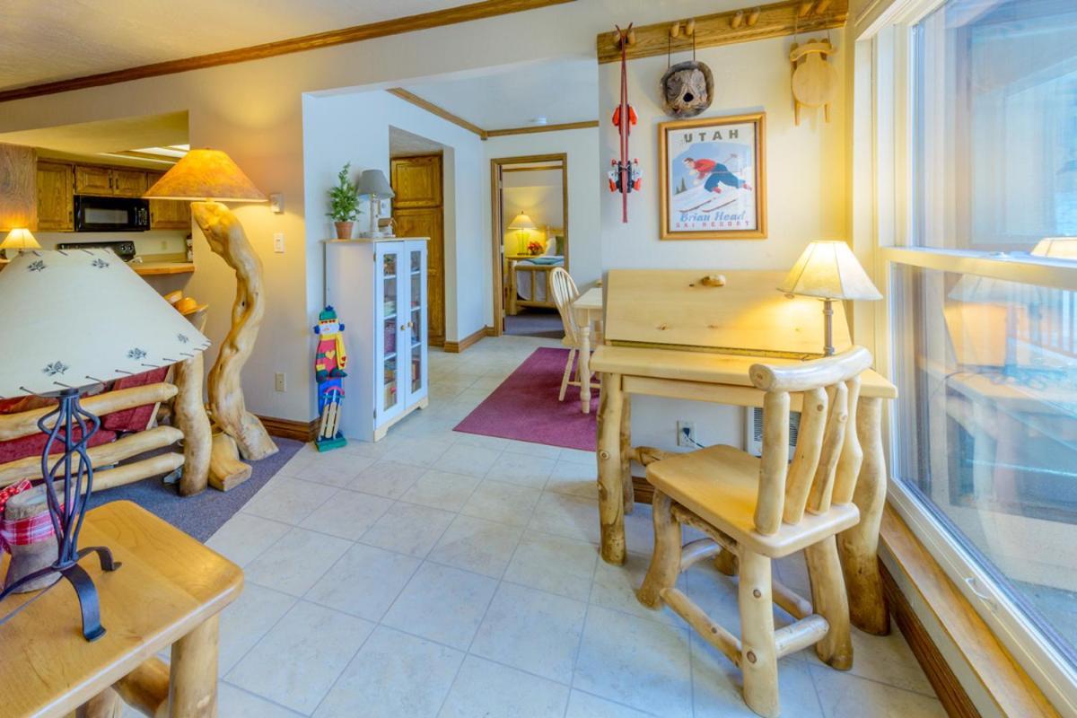 Tree House Villa Brian Head Esterno foto